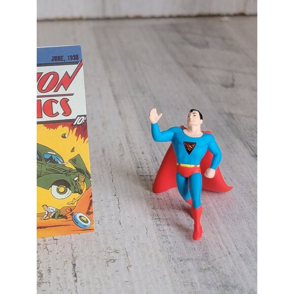 Hallmark Superman comic book commemorative edition ornament Xmas - Picture 3 of 6